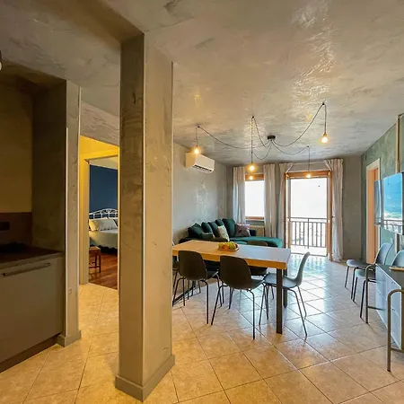 L'atelier Du Temps - Bellaosta アパート *