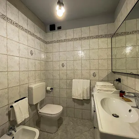 L'atelier Du Temps - Bellaosta アパート *